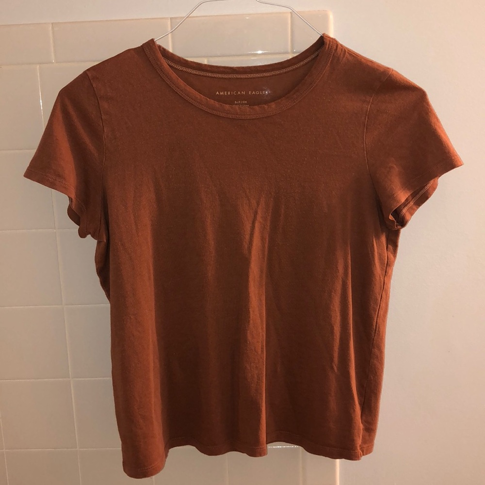 orange soft american eagle t-shirt
